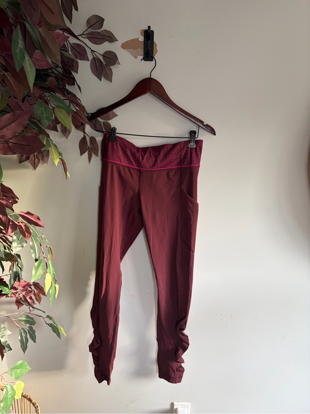 lululemon athletica High-Rise Ruched Leggings in Burgundy